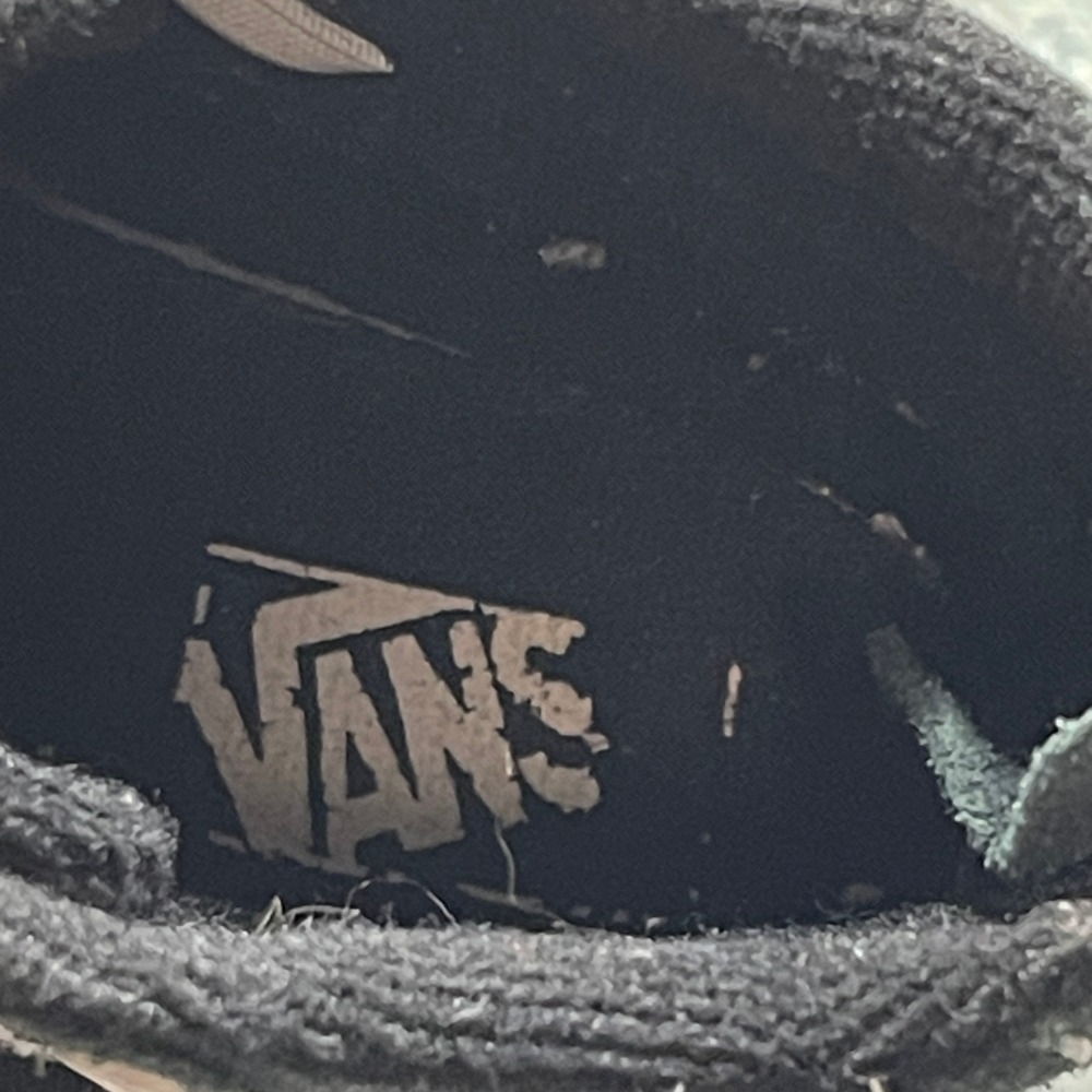 VANS Toddler6 Sk8-Hi Zip Sneakers Black and‎ White - Picture 6 of 9